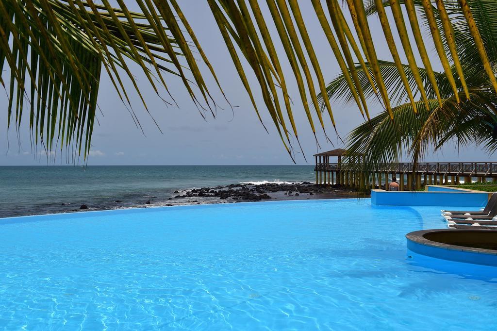 ホテル Pestana サントメ エクステリア 写真